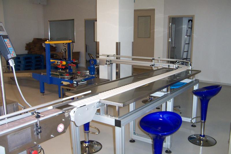 塑料網帶在各行業(yè)應用的重要性 塑料網帶在各行業(yè)應用的重要性